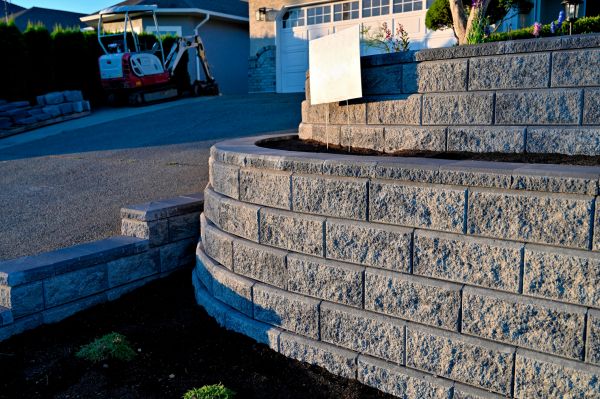 Stone Retaining Wall Repair in Columbus