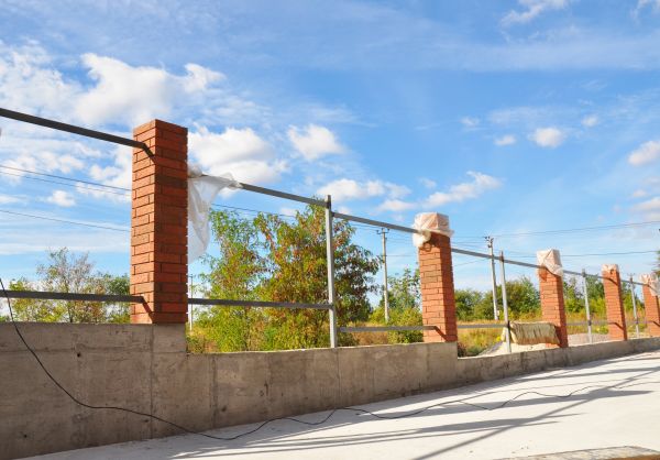Brick Pillar Installation in Columbus