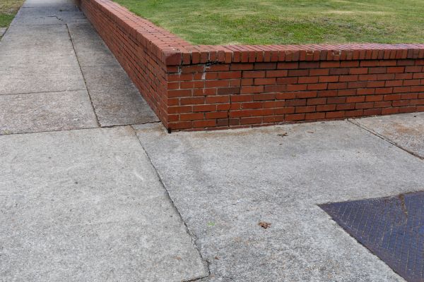 Brick Retaining Wall Repair in Columbus